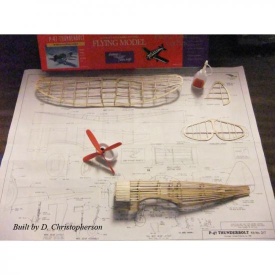 Dumas P-47 Thunderbolt (44.5Cm)(217)
