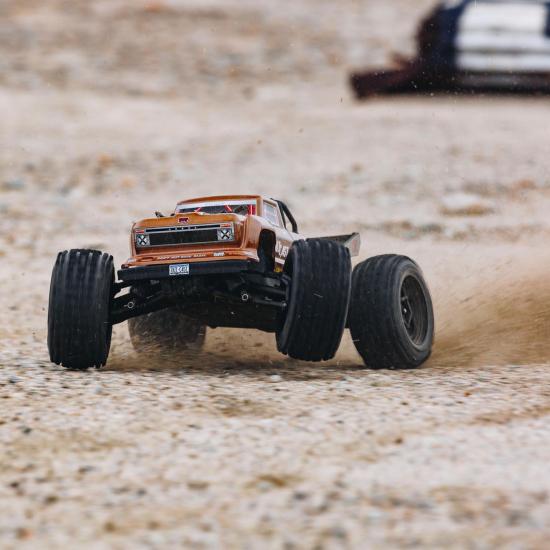 Arrma Outcast 4x4 4S BLX