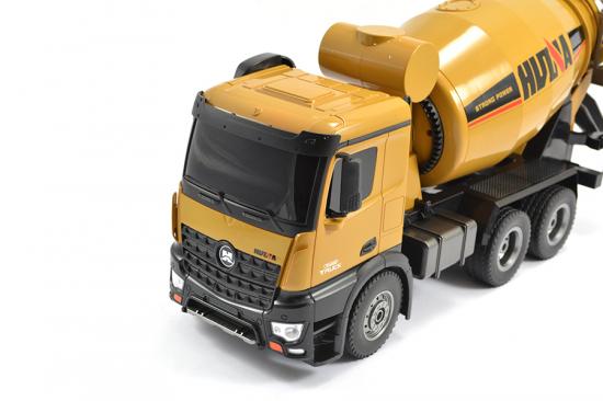 HuiNa 1:14 RC Mixer Truck