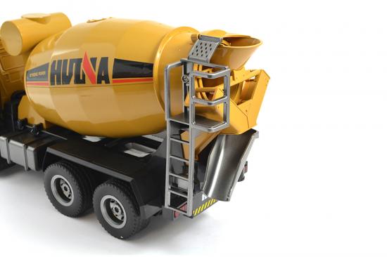HuiNa 1:14 RC Mixer Truck