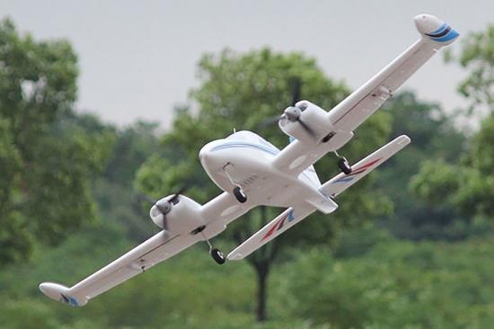 Dynam Cessna 310 Grand Cruiser - 1280mm V2