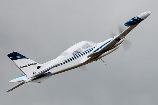 Dynam Cessna 310 Grand Cruiser - 1280mm V2