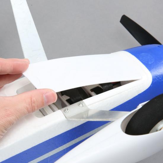 E Flite Valiant 1.3m - BNF Basic