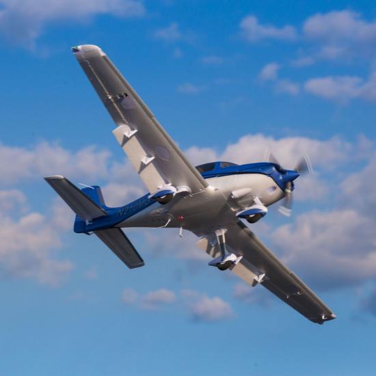 E-Flite Cirrus SR22T - BNF Basic