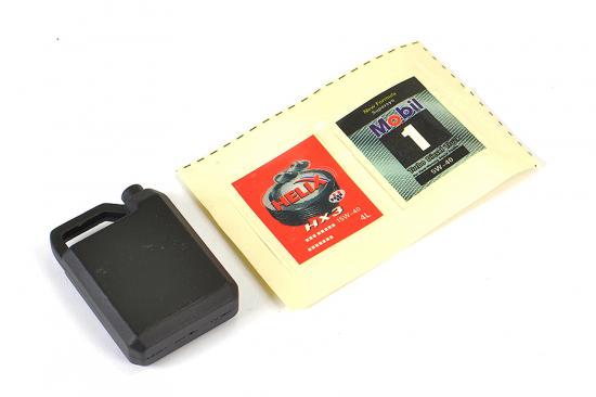 Fastrax Scale Engine Oil Can - Black