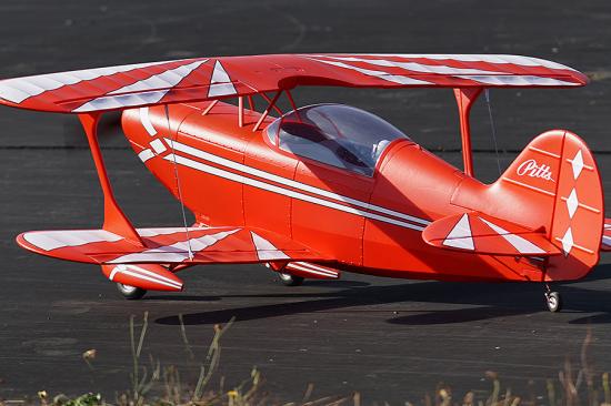 FMS Pitts V2 1400mm - ARTF With Reflex System