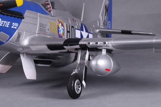 FMS P51 Mustang Petie 2nd V8 - ARTF