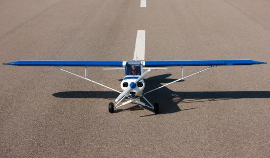Hangar 9 1/4 Scale Super Cub