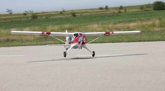 Hangar 9 DHC-2 Beaver 30cc ARF | RC Plane Kits, ARTF & Balsa Aircraft ...
