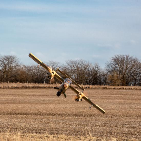 Hangar 9 OV-10 Bronco 30cc ARF