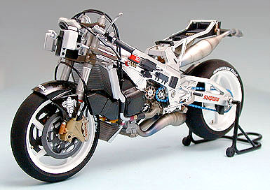 Tamiya Suzuki Rgv-1 Xr89