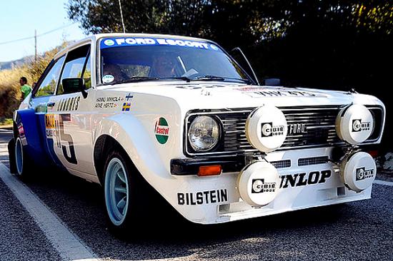 Tamiya Ford Escort Mk II Rally (Pre Painted) (MF-01X)