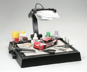 Tamiya Work Stand W/Magnifying Lens