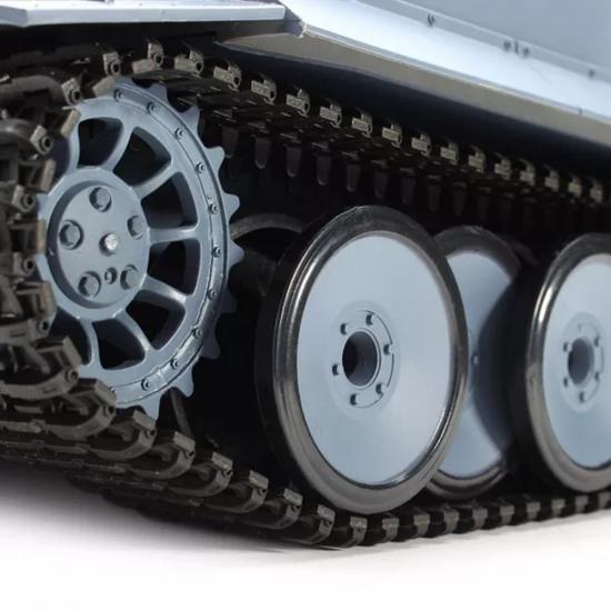 Henglong 1:16 German Tiger I with IR Battle System (2.4GHz + Shooter + Smoke + Sound)