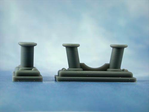 Bollard (Angled Webbed) L40 H19(2)