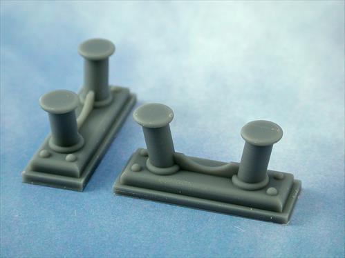 Bollard (Angled Webbed) L40 H19(2)