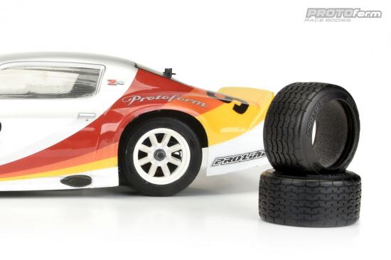 ProLine Protoform Vta Rear Tyres 31mm Mounted On Black Wheels (2)