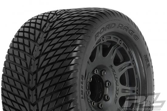 ProLine Road Rage 3.8 Tyres Mounted on Raid Black 8X32 Wheels - 17mm Hex