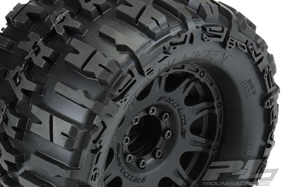 ProLine Trencher X 3.8 Tyres Mounted on Raid Black 8X32 Wheels - 17mm Hex