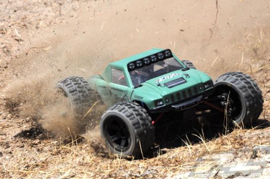 ProLine Trencher M2 Mounted on Desperado Wheels for Traxxas 1:16 (2)