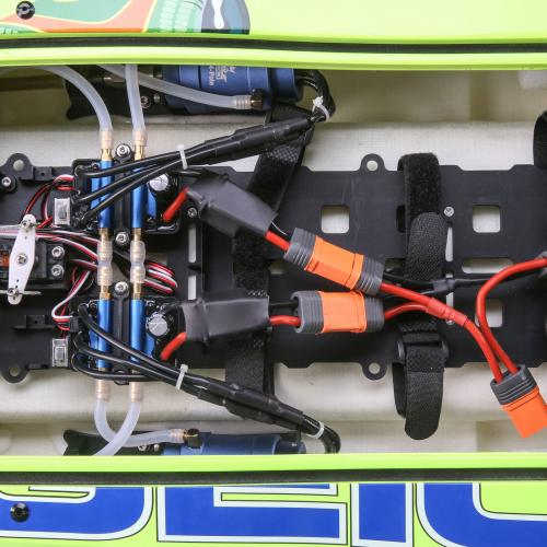 ProBoat Miss Geico Zelos 36 V2 Twin Brushless Catamaran - RTR