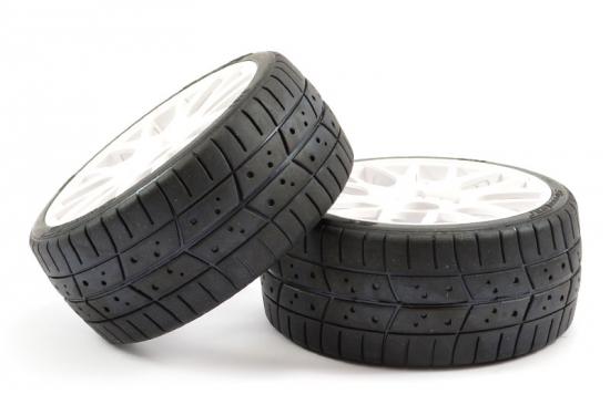 Sweep 1:8 GT Tread 45 Degree Belted Tyres on White EVO16 17mm Hex Wheels (2)