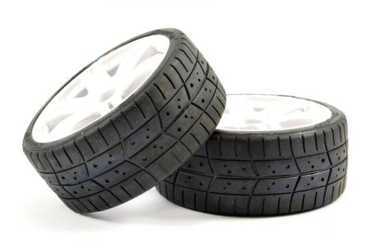 Sweep 1:8 GT Tread Belted Tyres on White 6IX 17mm Hex Wheels (2)