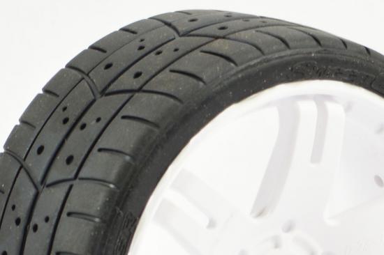 Sweep 1:8 GT Tread Belted Tyres on White 6IX 17mm Hex Wheels (2)