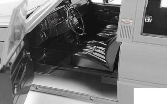 RC4WD 1985 Toyota 4Runner Interior Tray RC4WD — image 3 of 4