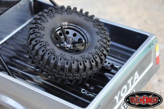 RC4WD Bed Mount Angled Spare Tire Carrier