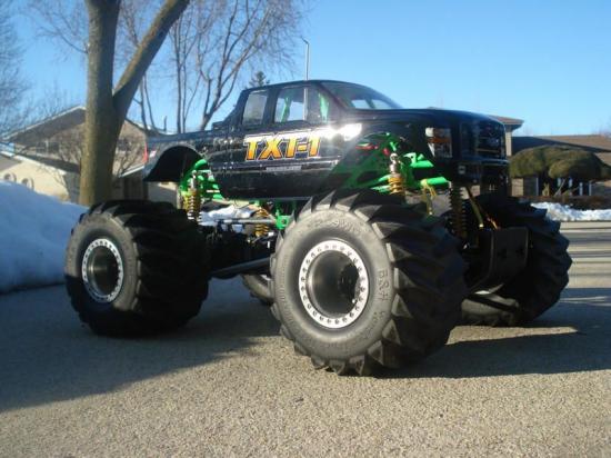 RC4WD B&H Monster Truck Clod Tires — image 5 of 7