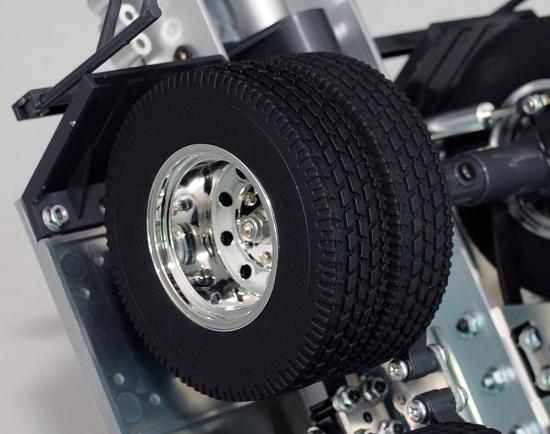 RC4WD Roady 1.7 Commercial 1:14 Semi Truck Tires