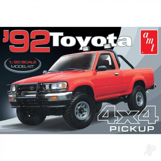 AMT 1:20 1992 Toyota 4x4 Pickup