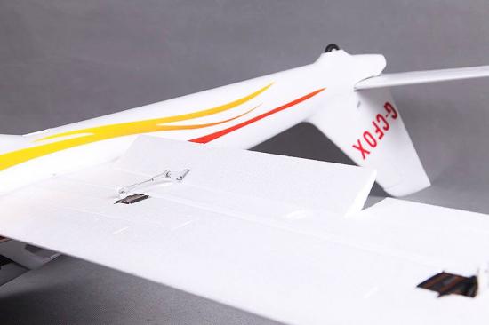 FMS Fox V2 2300m - ARTF With Reflex Gyro