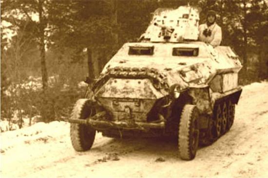 ITALERI Sd.Kfz. 251 /10