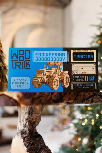 Wood Trick Tractor