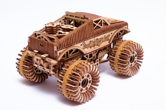 Wood Trick Monster Truck