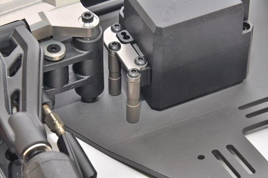 Hobao Hyper Extreme VTE2 1/7 CNC Aluminium. Receiver Box Posts