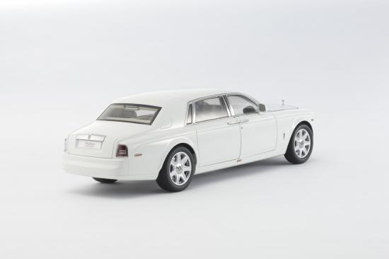Kyosho 1:18 Rolls-Royce Phamtom EWB English White 2012