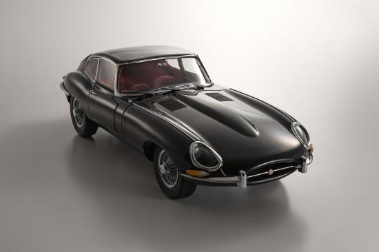 Kyosho 1:18 Jaguar E-Type 3.8L Coupe MK1 1961 Black