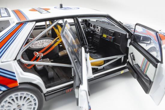 Kyosho 1:18 Lancia Delta HF 4WD Monte Carlo 1987 Team Martini Nr.6