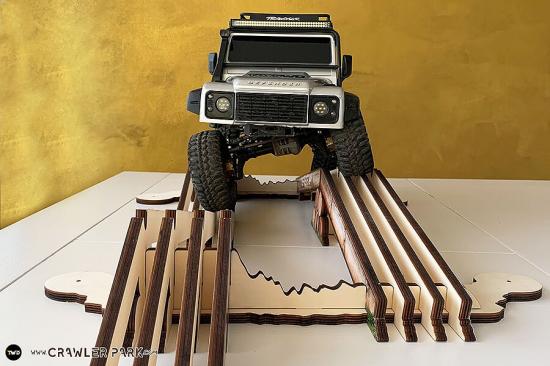CML Racing Crawler Park Axes Crossing Obstacle 1:10 Crawler Circuit