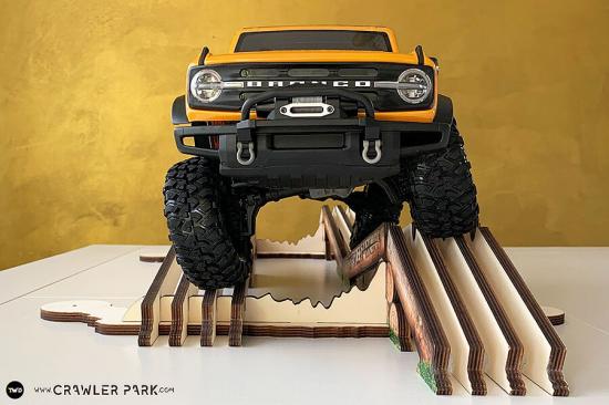 CML Racing Crawler Park Axes Crossing Obstacle 1:10 Crawler Circuit