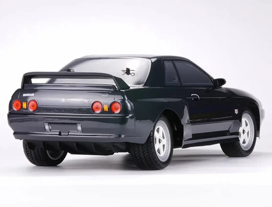 Carisma M48S Nissan Skyline GT-R (R32) 1:8 Brushless RTR