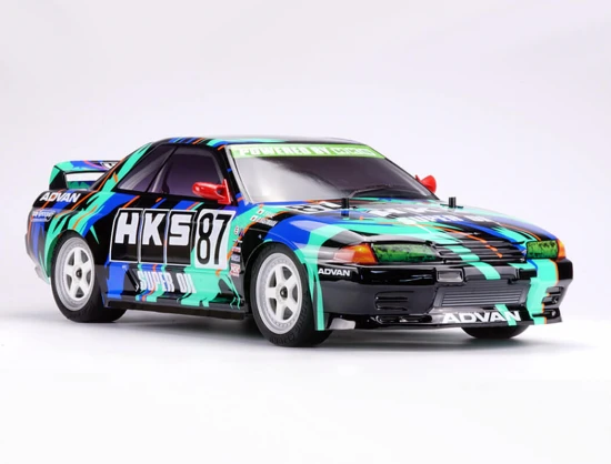 Carisma M48S - HKS Skyline BNR32 Gr.A 1:8 Brushless RTR