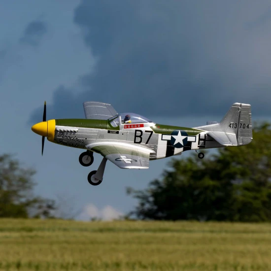 E Flite P-51D Mustang 1.0m - BNF Basic with AS3X and SAFE Select