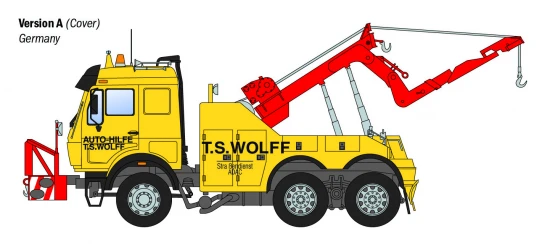 Italeri Mercedes-Benz wrecker truck