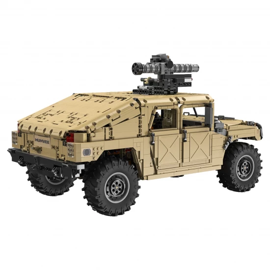 1:8 HUMVEE - 3935 pcs
