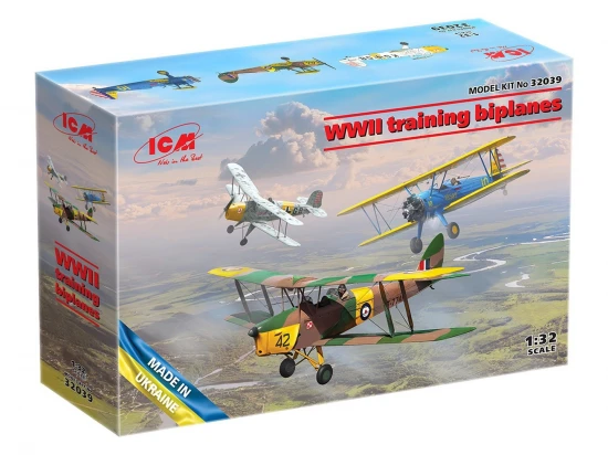 WWII Training Biplanes with Bücker Bü 131D - DH.82A Tiger Moth & Stearman PT-17 (Set of 3)