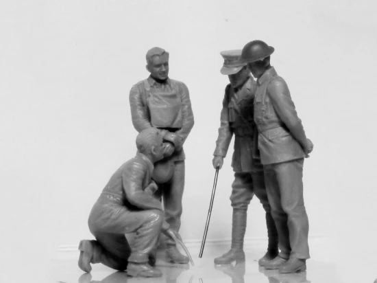 WWI British Tank Crew 4 Figures